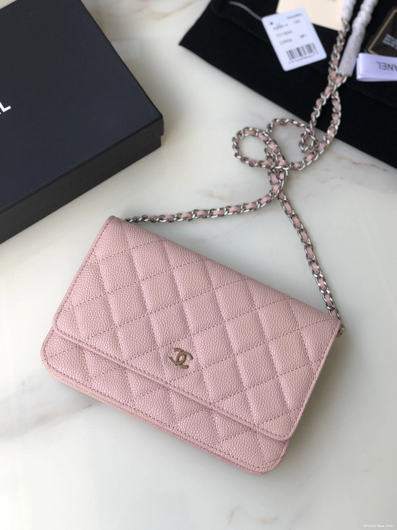Hyper Peter SILVER WALLET CAVIAR WITH HARDWARE CHAIN CHANEL 0801
